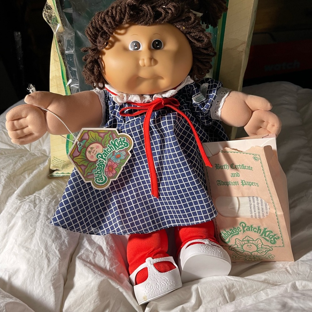 1984 Cabbage Patch Kid with paperwork & Box.